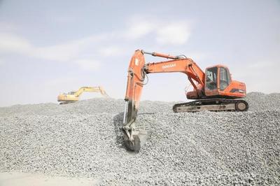 中國(guó)工程機(jī)械在線租賃平臺(tái)助力復(fù)工復(fù)產(chǎn)